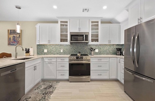 Truman Annex Condo | Oyster's Pearl at The Truman Annex in Key West