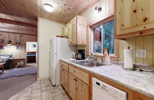 Kents Hill Cabin | Peaceful Parker Pond Cabin | Cozy Fire Pit, Bunkhouse & Lake Front Access