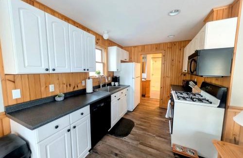 Trenton House | Peaceful Pet-Friendly Retreat with Workspace Near Acadia National Park in Trenton, Maine