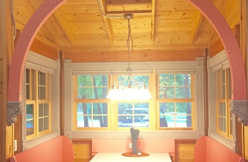 Fennville Cottage | Perfect weekend getaway! Cottage #4 at DollyBrook minutes from Saugatuck