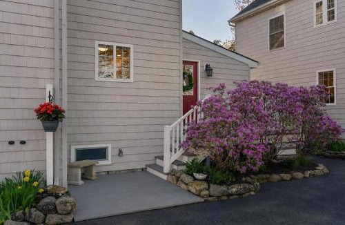 Ocean Park Apartment | Private Coastal House in the Heart of Ocean Park