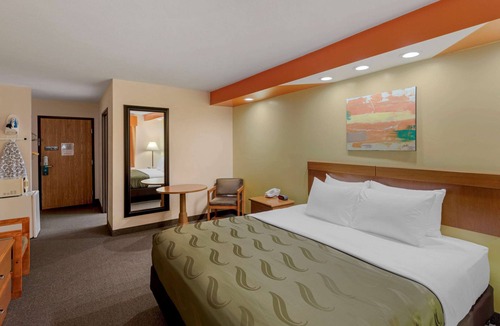 Hamilton Hotel | Quality Inn Hamilton