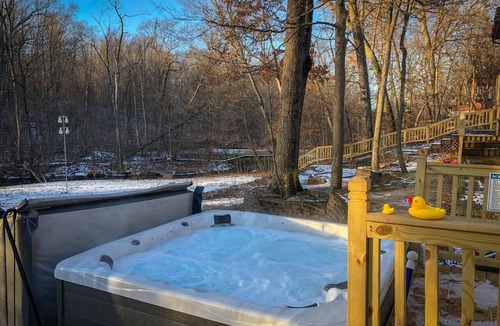 Battle Creek House | Quiet Retreat. Golf Courses, Gull Lake and Casino