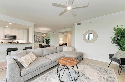 Lakewood Ranch Condo | Resort Style, 2 BR + Den, Ground Floor - Lakewood National GC