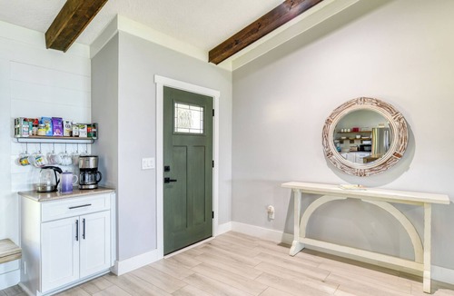 St. Augustine House | River Manor-Boat Lift-Pet Friendly-Riverfront-Gym-Cinema-Fire pit