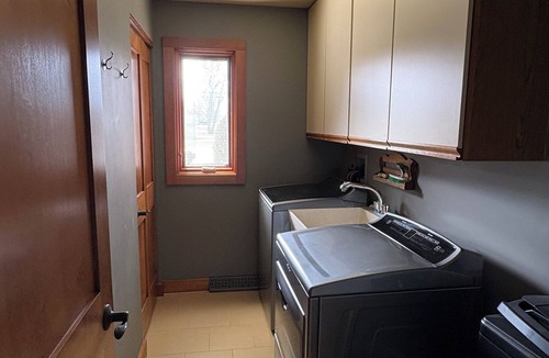 Mishawaka House | Riverfront Retreat: Pool, fishing & Norte Dame nearby