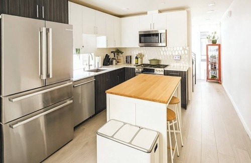 Broadway House | Rooftop w/Skyline & Space Needle Views A/C World Soccer Match 15min→Stadium