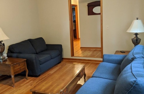 Scottsboro House | s1. Beautiful home in historic Scottsboro w/pool