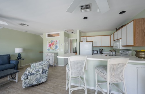 Truman Annex Condo | Sand Crab Cabana WEEKLY RENTAL 7 nights minimum! Truman Annex