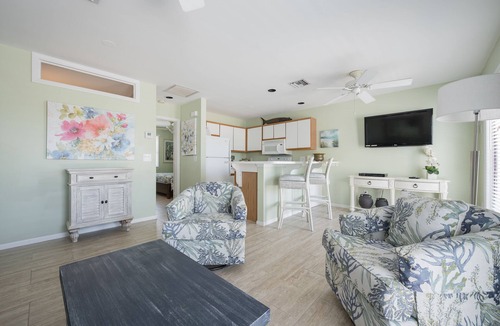 Truman Annex Condo | Sand Crab Cabana WEEKLY RENTAL 7 nights minimum! Truman Annex