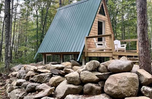 Stoneham Cabin | Secluded A-Frame with Dark Sky Stargazing near White Mountain National Forest, Stoneham, Maine