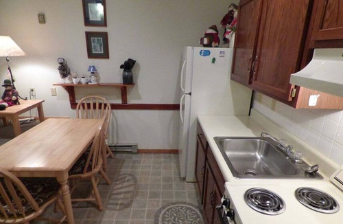 Sunday River Area Condo | Ski-In/Ski-Out Sunday River Condo: Sunrise C-102