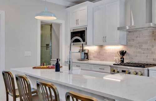 Berry Hill House | Soprano-Private Rooftop-Minutes to Broadway!