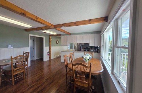 Cushing House | Spacious 10-Bedroom Cushing Homestead - Perfect for Family Gatherings