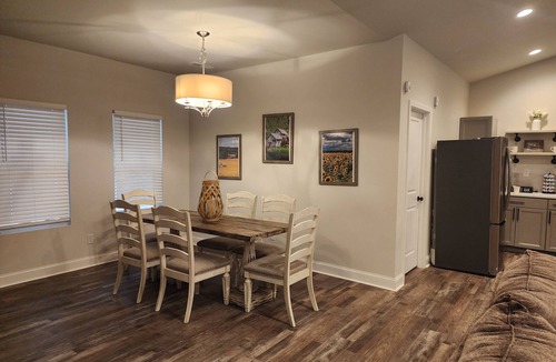 Good Hope House | Spacious 3BR Home w/Bounce House Arcade room & Luxury Massage Chair