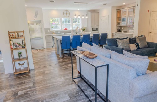 Bass Harbor House | Spacious 8-bedroom 2 house on a nice private road