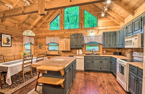 Sky Valley House | Spacious Pet-Friendly Cabin in Sky Valley!