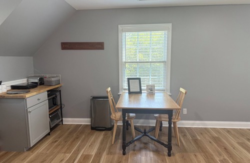 Afton Apartment | Studio with close proximity to the wineries and hiking