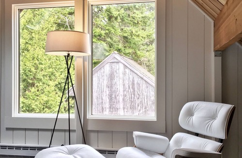 DownEast and Acadia Maine Cabin | *Stunning Views* Oceanfront Chalet, Fri-Fri Weekly Rental