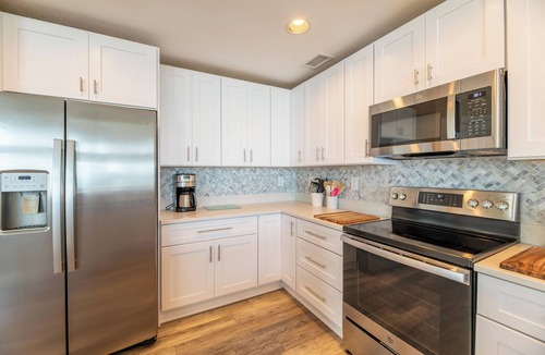 Nags Head House | Sunday Drive - Nags Head MP 15, Oceanfront, Private Walkway to Beach, Pool, Hot Tub