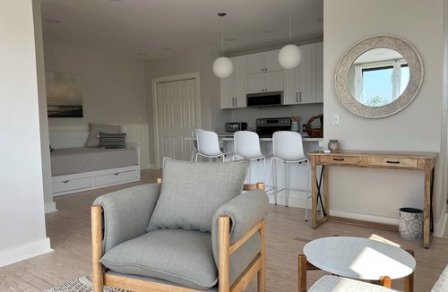 Belfast Apartment | Sunny downtown Belfast apartment with water view, right on Main St near eateries