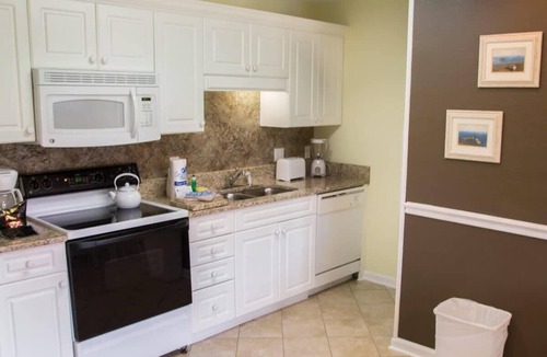 Surfside Beach Condo | Surfside Beach Getaway: 1BR Suite at Grand Palms