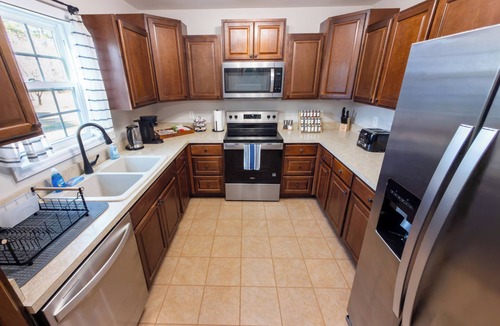 Sneads Ferry House | The Coastal Canopy-Pet Friendly Modern Retreat Near the Beach and Camp Lejeune