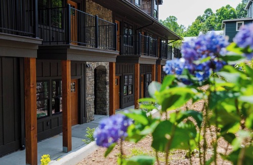 Blowing Rock Hotel | The Getaway Blowing Rock