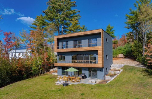 Blue Hill House | The Pushkin Guest House! Luxury Home in Blue Hill Maine