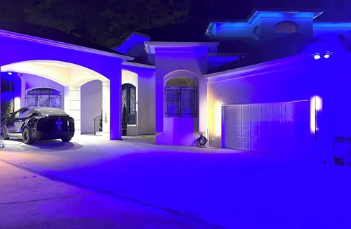 Cliftondale House | This beautiful Luxury Mini Mansion, 4 bedroom 4 bath estate in Atlanta GA.