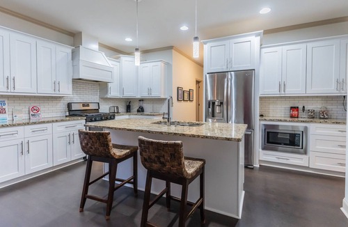Addison Heights House | This house is a 4 bedroom(s), 3 bathrooms, located in Marietta, GA.