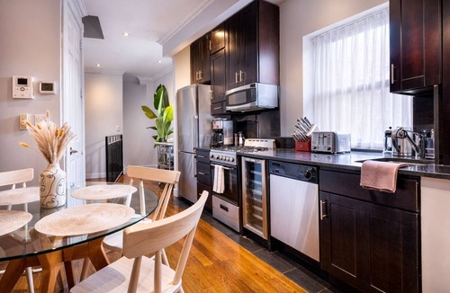 Greenwich Village Hotel | Three Bedroom West Village Townhouse!