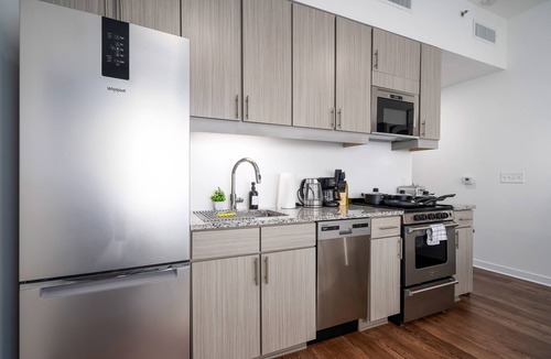 Birmingham Apartment | Tranquil Studio Haven with Private Balcony!