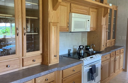 Patten House | UPNORTH GETAWAY. Spacious 4 bedroom, 3 bathroom. On the ATV/Snowmobile Trails