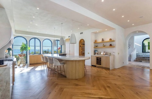 Western Malibu House | Villa Amara - Designer Malibu Estate with Ocean Views, Pool & Speakeasy
