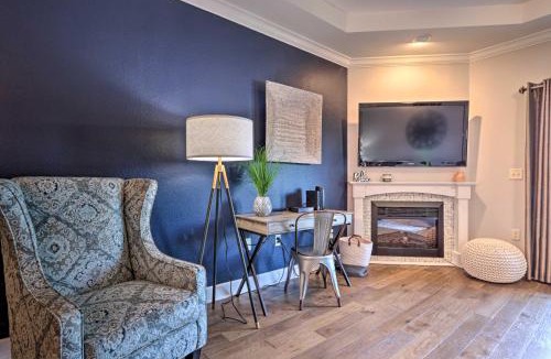 Bean Station Apartment | Waterfront Bean Station Condo with Balcony and Views!
