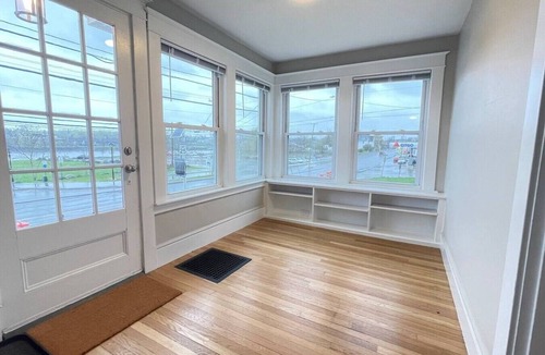 Bangor House | Waterfront Cape | 3BR/2 Bath| Fire Pit