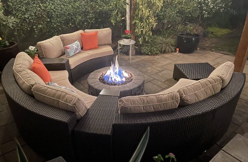 Genesee Villa | WEST SEATTLE Daylight Basement Villa~easy Seattle access for games & concerts