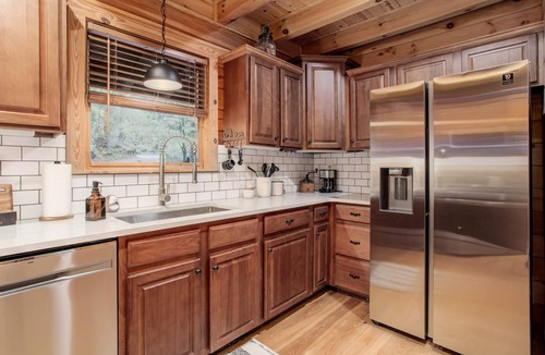 Cleveland Cabin | Wide-Spread Mountain Views, Hot Tub, Firepit, Arcade & So Much More!