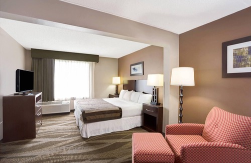 Durham Hotel | Wingate by Wyndham Raleigh Durham Airport RTP