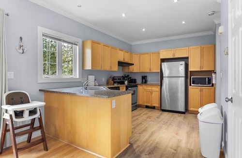 Salsbury Cove House | Your haven for Acadia! 3 BR, 2 ½ bath townhome. Short drive to park and town.