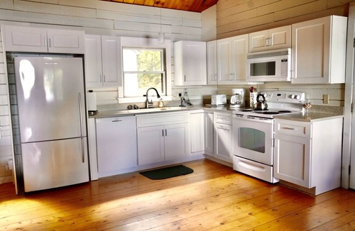 Sullivan Cabin | Your Maine Lake Escape — Waterfront, Peaceful, Pet-Friendly