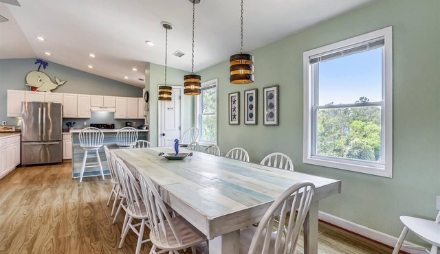 1325 - Whale of Fortune - Large Corolla Home Near Beach + Private Pool