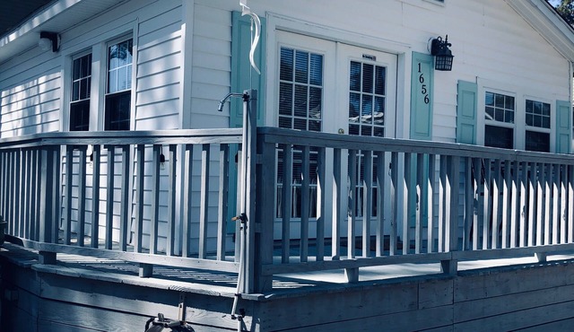 3 Bedrm, 2 Bath, sleeps 7 -Ocean Lakes Campground-WIFI- Dog Friendly - Golf cart