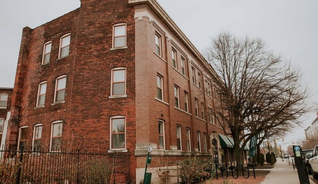 3 Separate 1BR Units | Book Together | Indy Stay