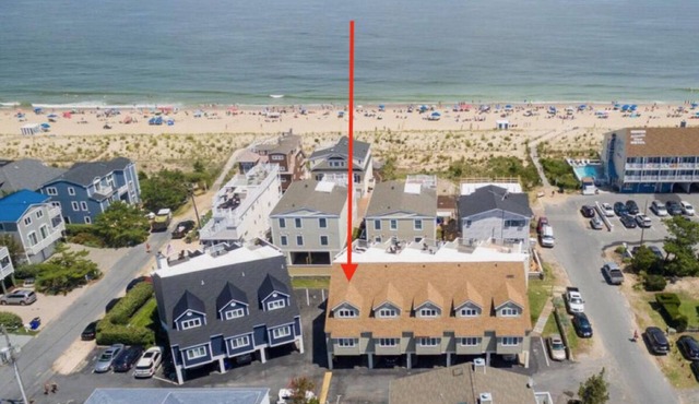 78 Steps to the BEACH and three parking spots!