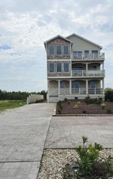 8528 Beach Road