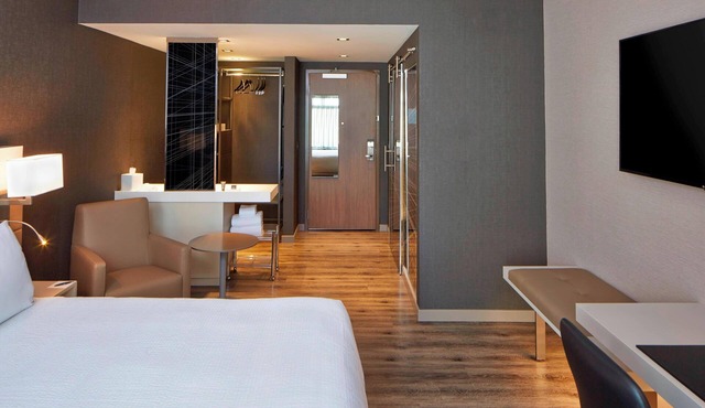 AC Hotel by Marriott Seattle Bellevue/Downtown