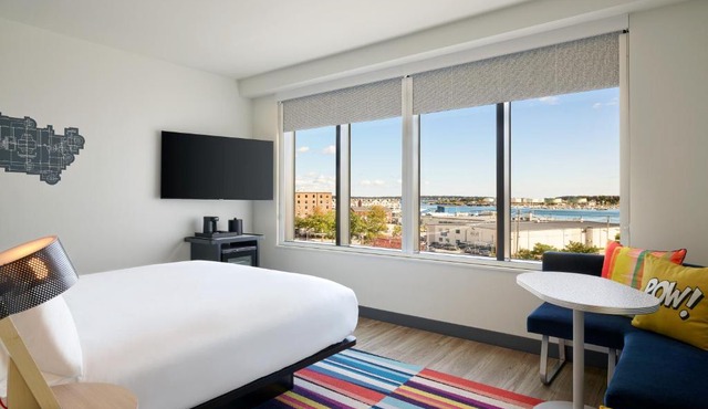Aloft by Marriott Portland Downtown Waterfront ME
