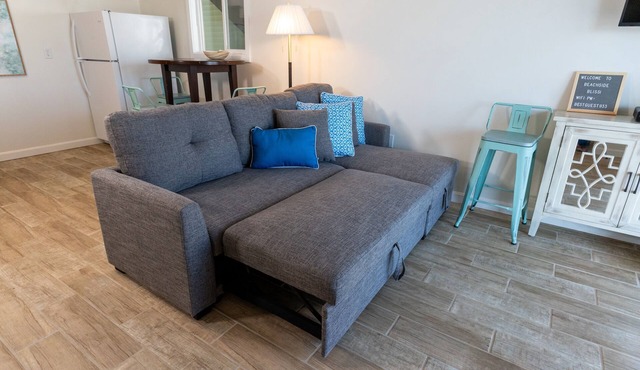 Beachside Bliss: Hampton North Beach Condo in Hampton